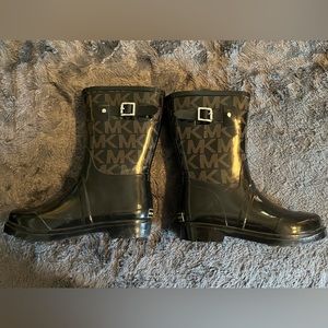 Brand New Michael Kors Rain Boots